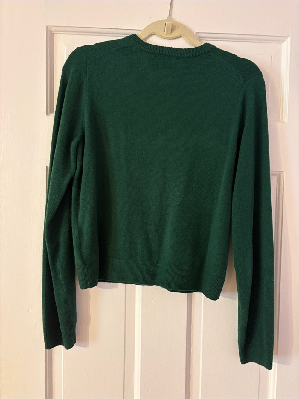 GAP Women's Green Crewneck Button Cardigan - Picture 2 of 2
